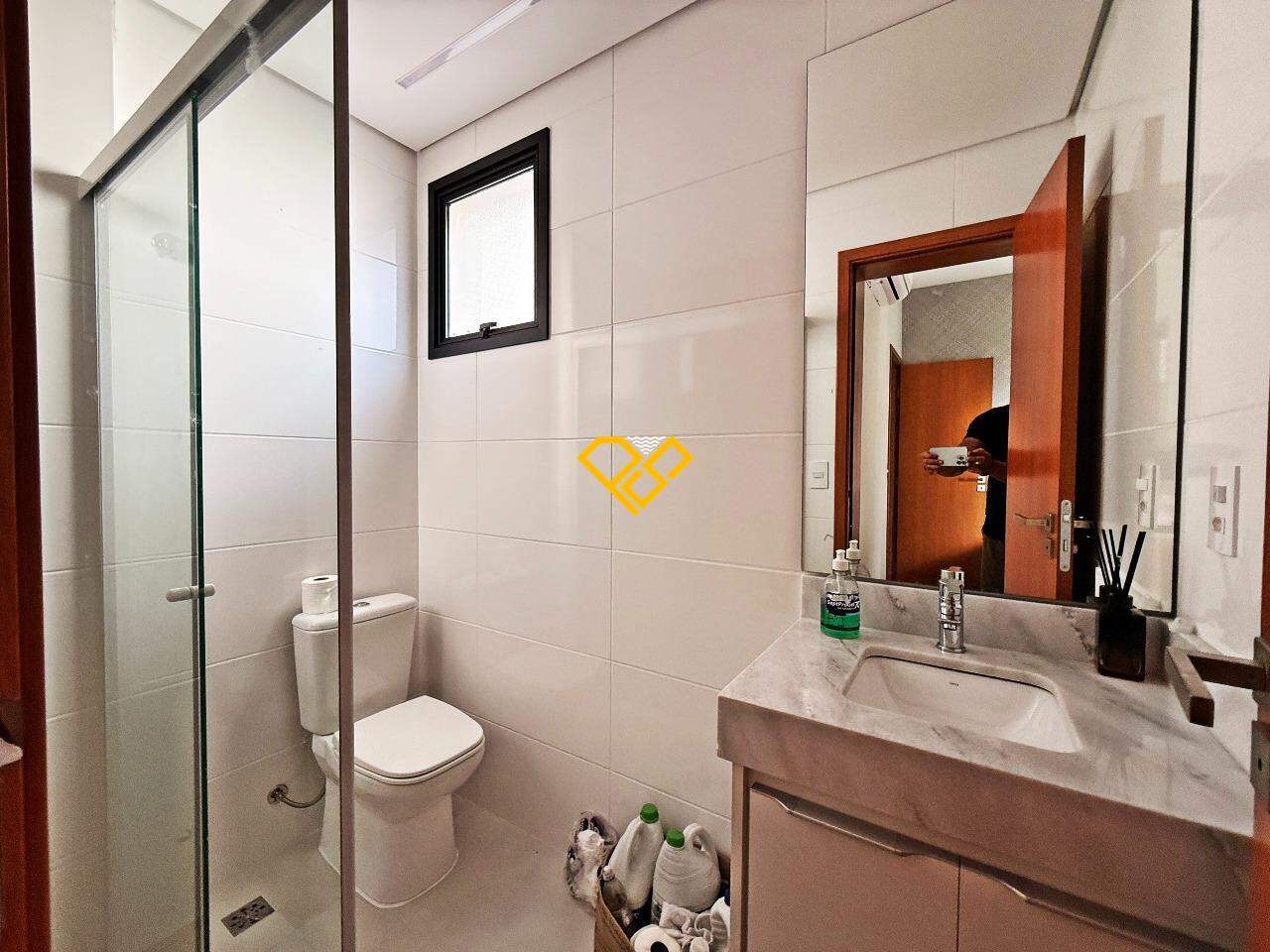 Apartamento à venda no Aparecida: wc suíte
