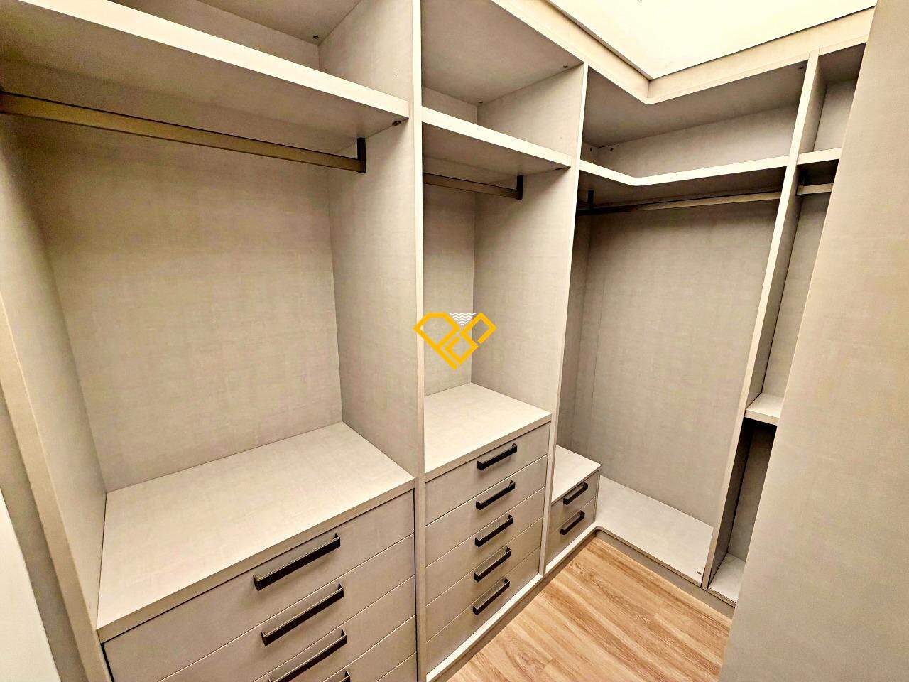 Cobertura à venda no Boqueirão: Dormitório 3 - suíte - closet