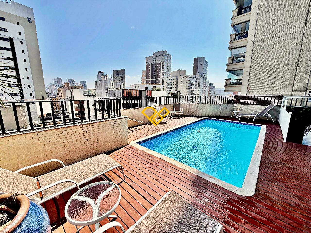 Cobertura à venda no Boqueirão: Piscina