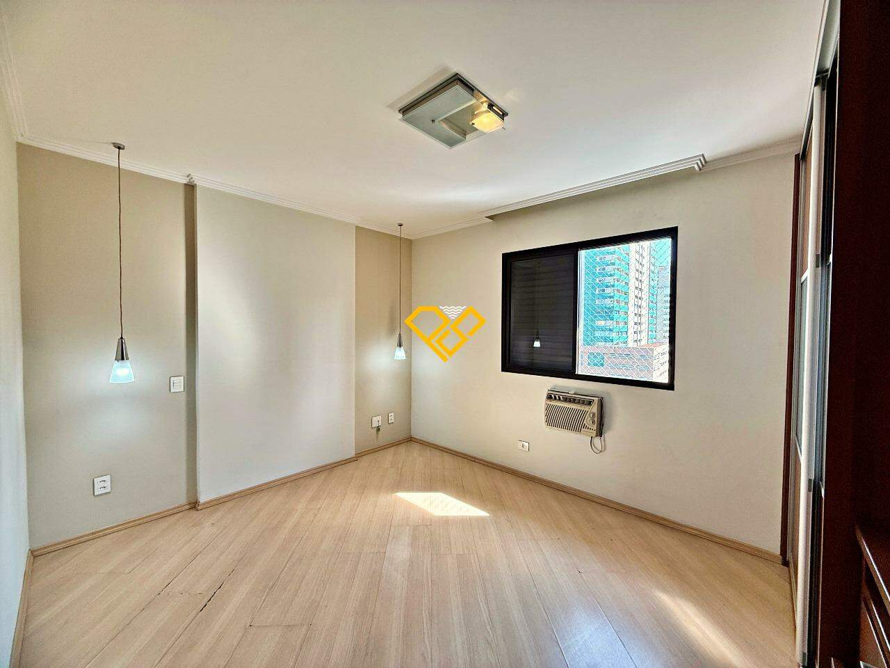 Apartamento à venda no Boqueirão: Dormitório 2 - suíte