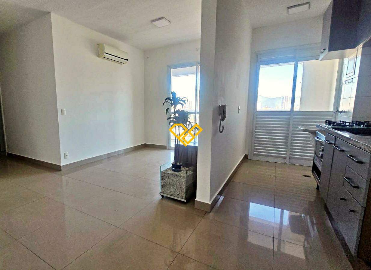 Apartamento à venda no Vila Mathias: Sala e cozinha