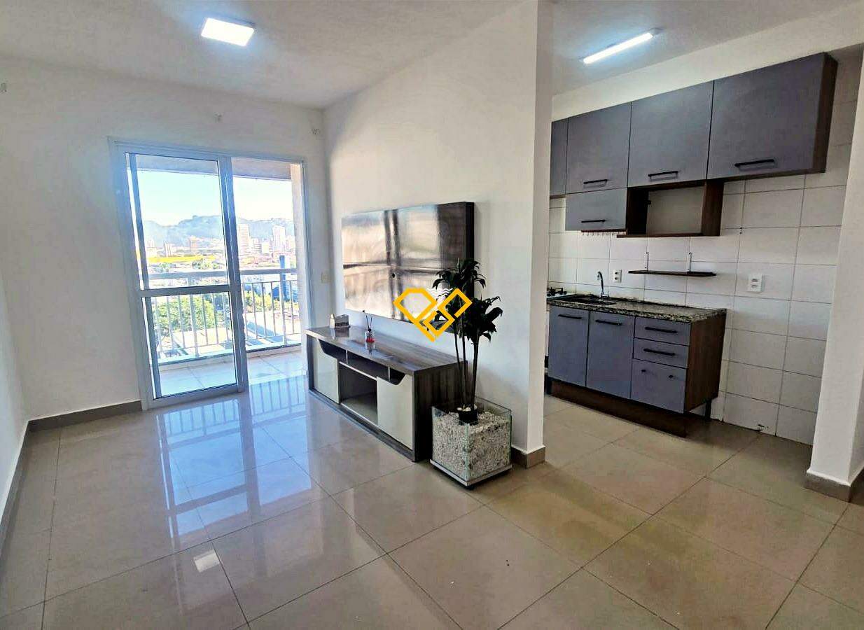 Apartamento à venda no Vila Mathias: Saal e cozinha