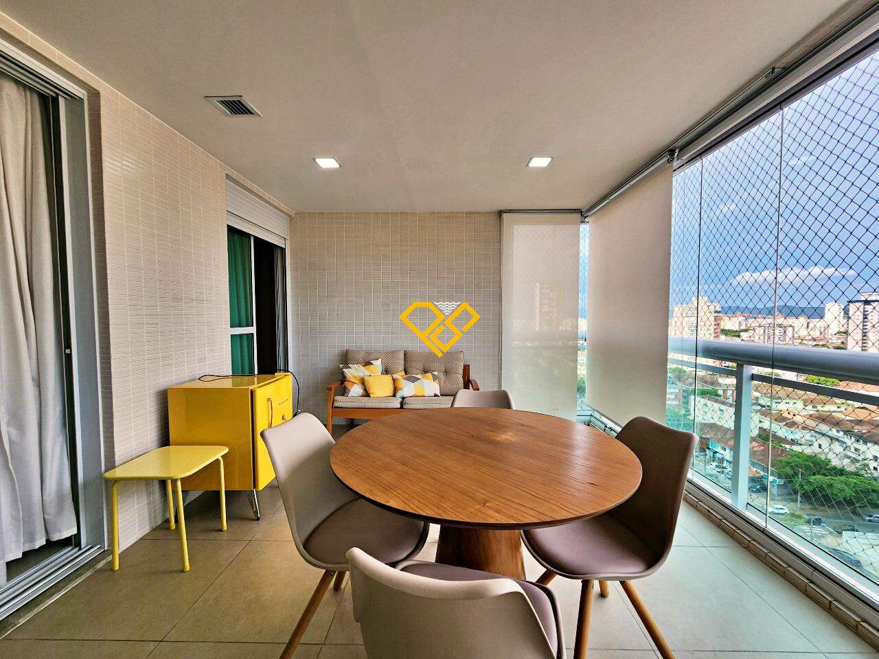 Apartamento para aluguel no Aparecida: Varanda