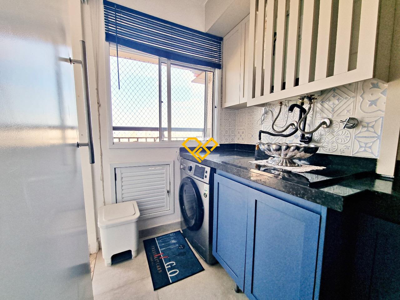Apartamento à venda no Marapé: Área de serviço