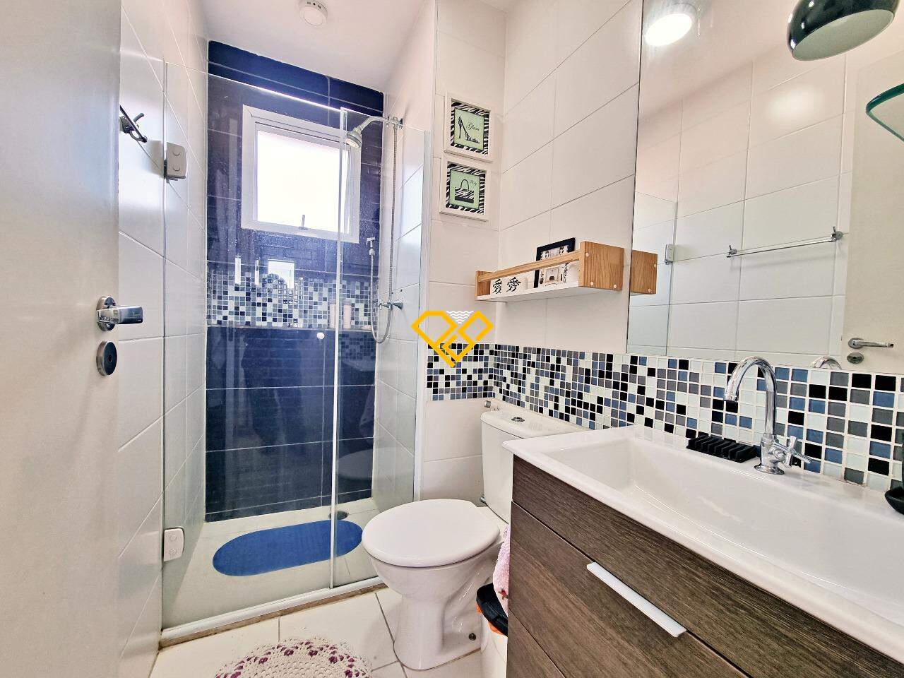Apartamento para aluguel no Marapé: Wc suíte