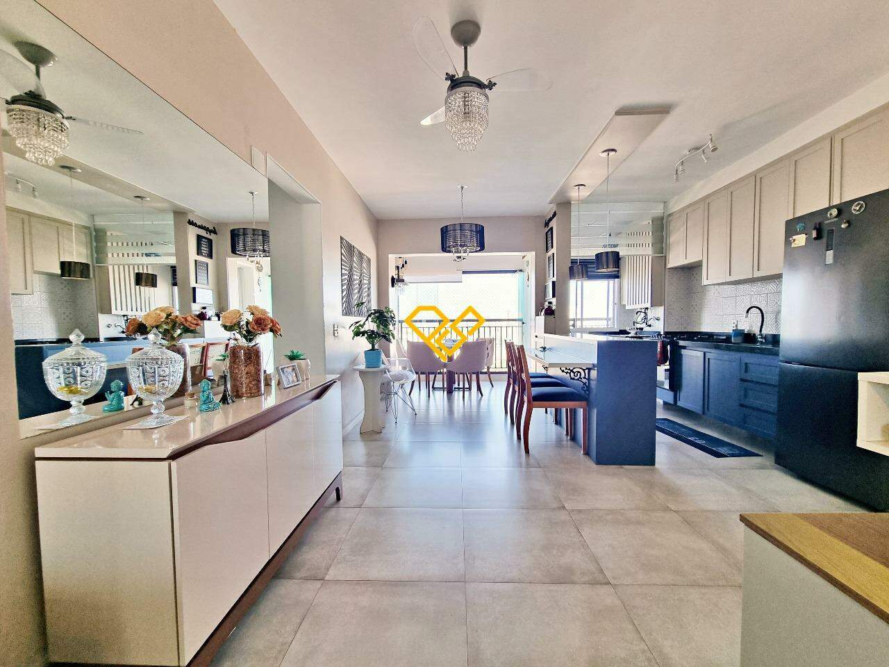 Apartamento para aluguel no Marapé: Sala