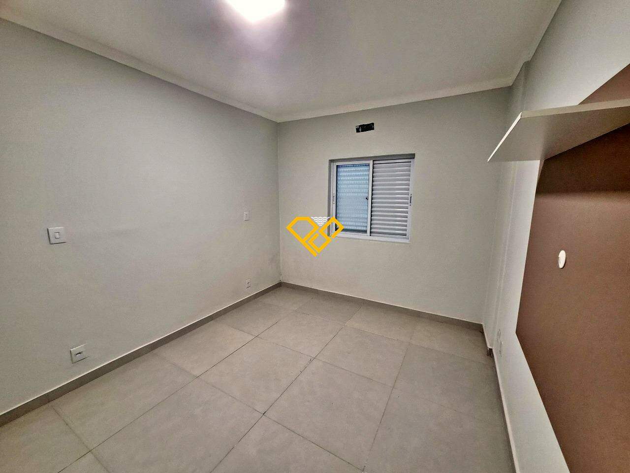 Apartamento à venda no Ponta da Praia: Dormitório 1 - suíte