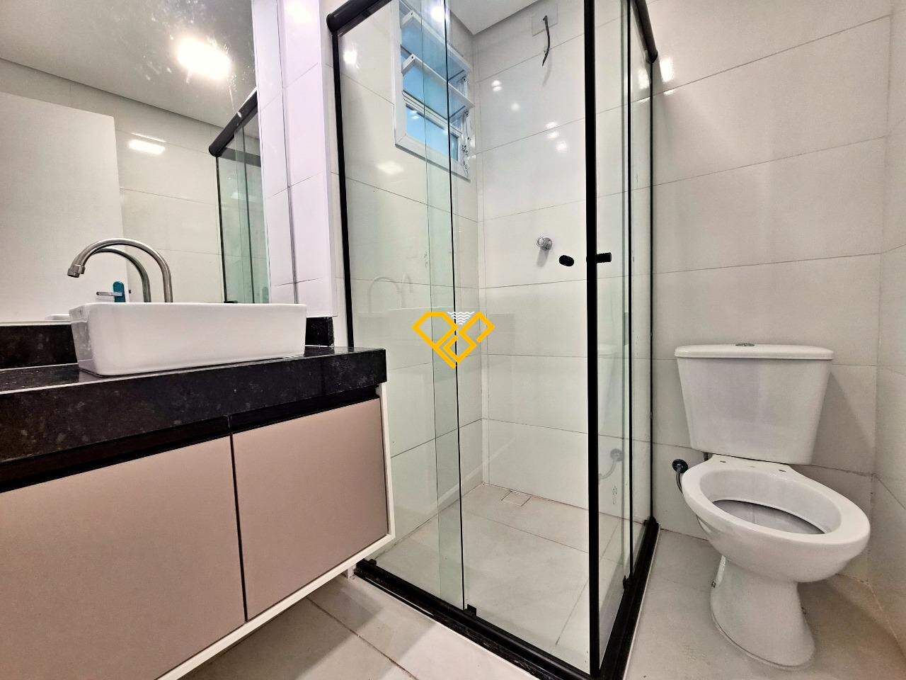Apartamento à venda no Ponta da Praia: Wc suíte