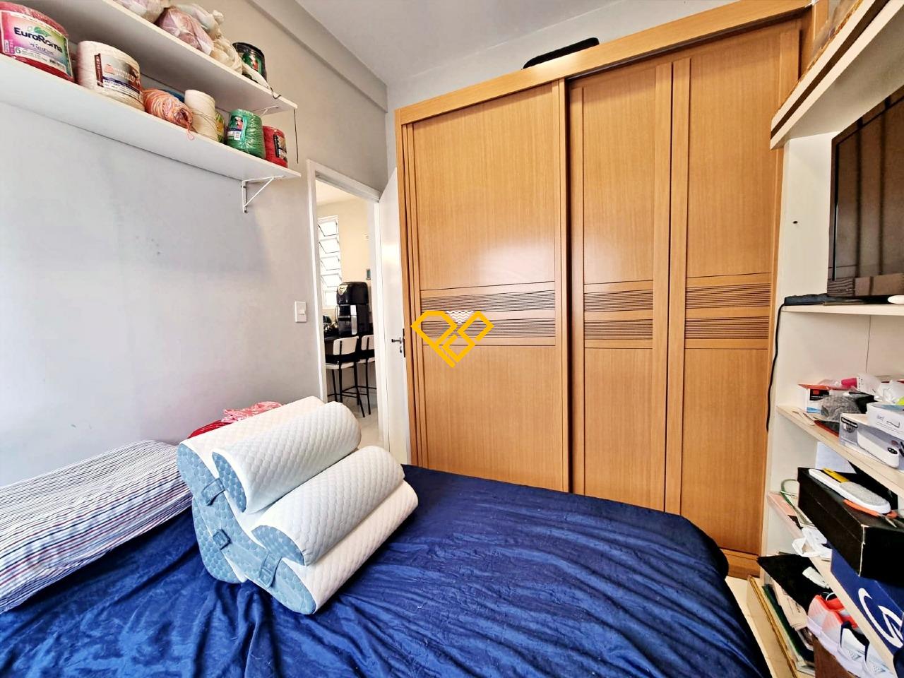 Apartamento à venda no Embaré: Dormitório 2