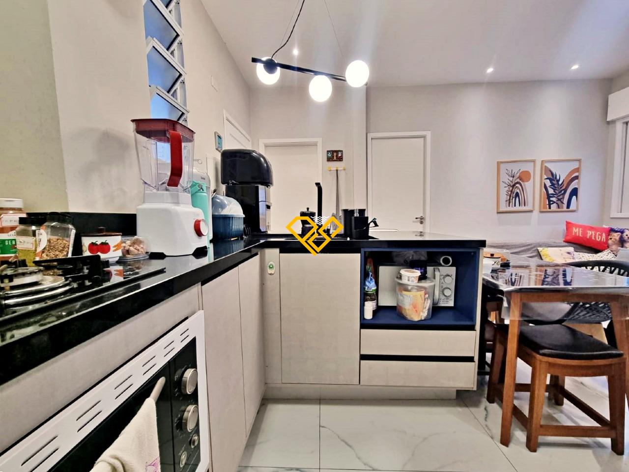 Apartamento à venda no Embaré: Cozinha