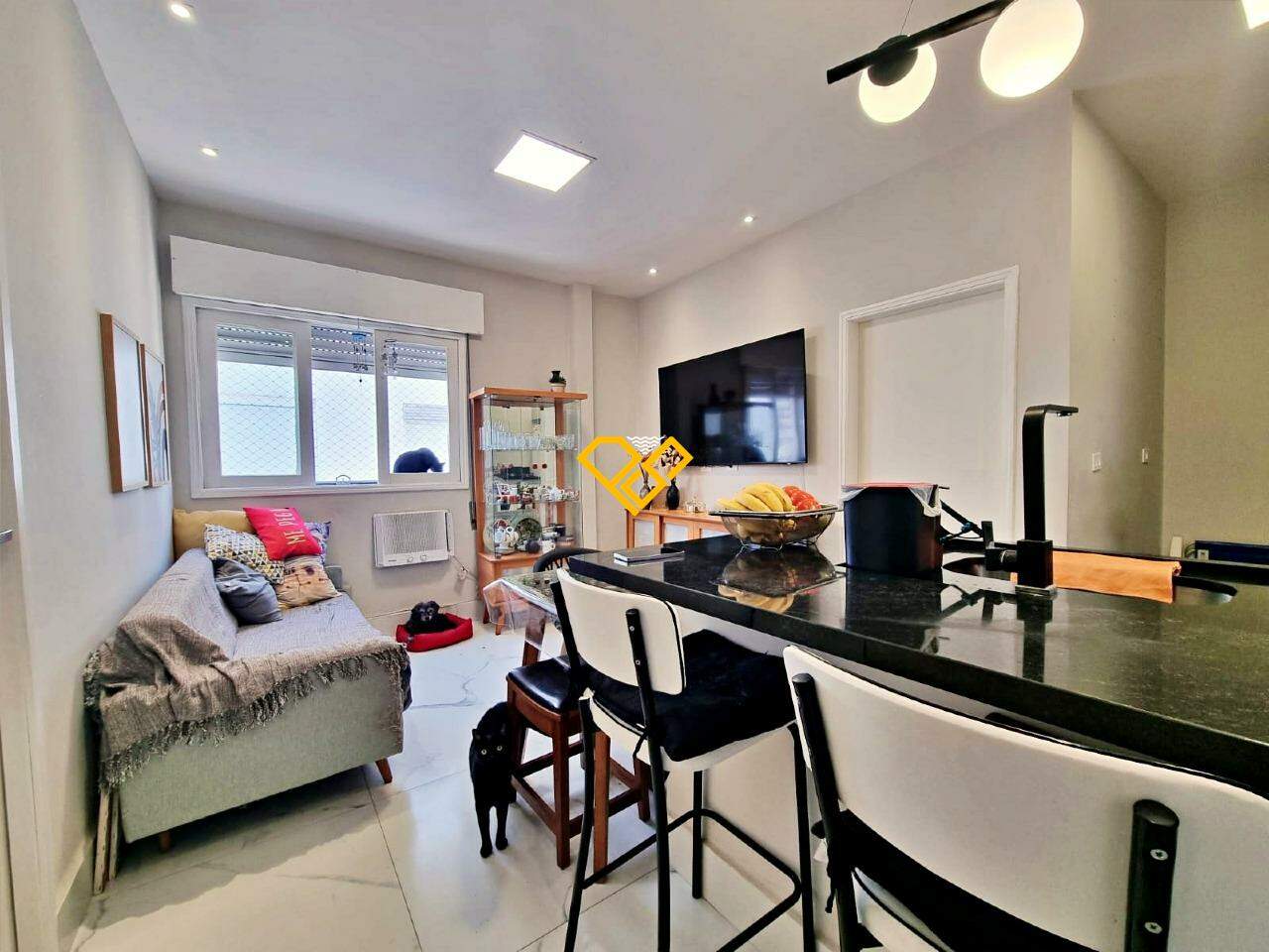 Apartamento à venda no Embaré: Sala