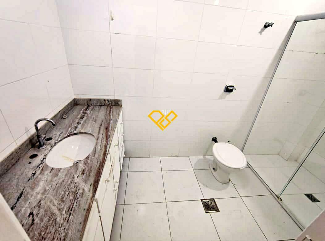 Apartamento para aluguel no Boqueirão: Wc social