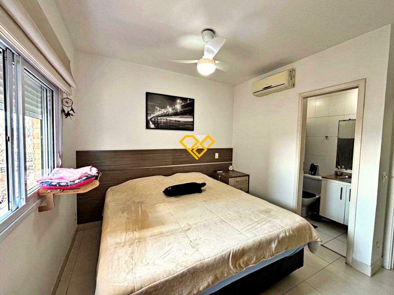 Apartamento à venda no Ponta da Praia: Dormitório 1 - suíte