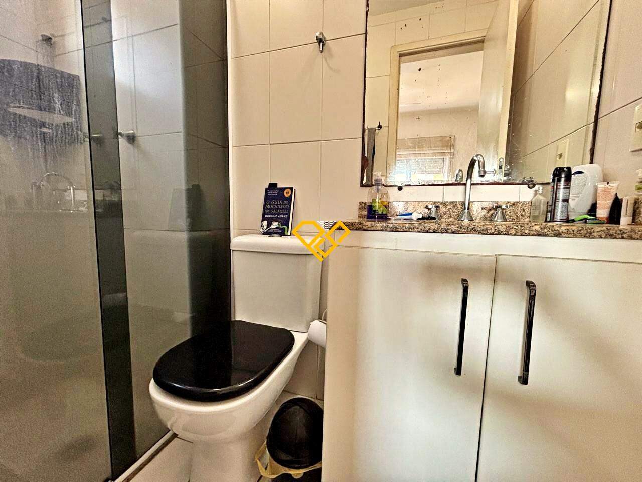 Apartamento à venda no Ponta da Praia: Wc suíte