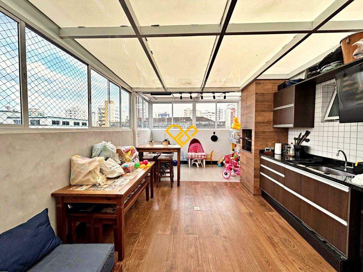 Garden à venda no Embaré: Área garden com churrasqueira