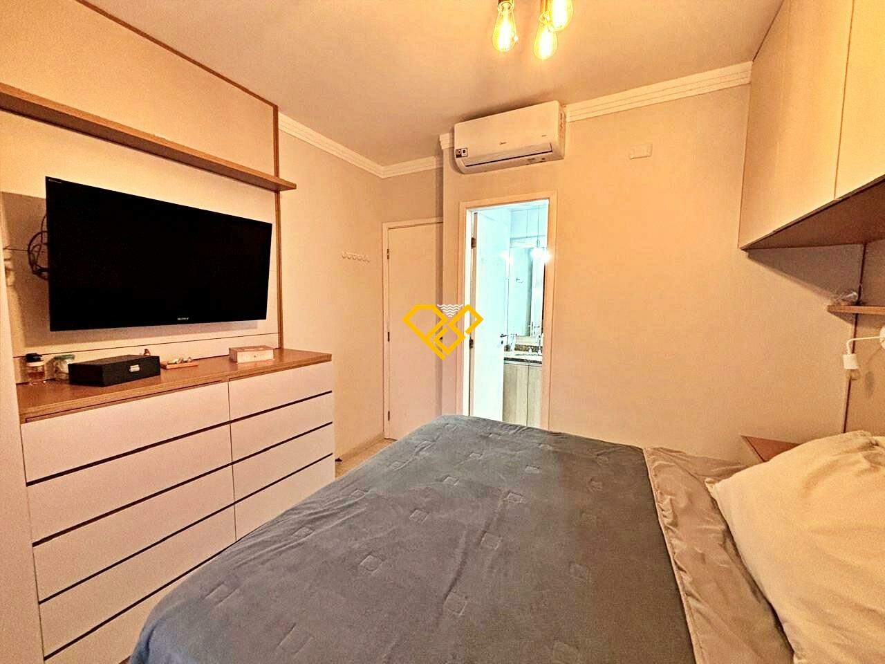 Apartamento à venda no Ponta da Praia: Dormitório 1 - suíte