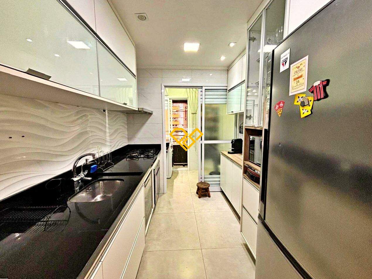 Apartamento à venda no Ponta da Praia: Cozinha