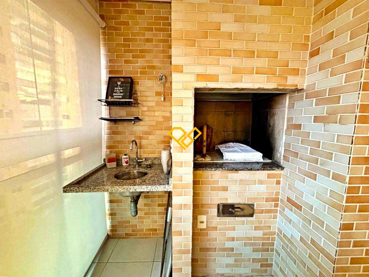 Apartamento à venda no Ponta da Praia: Churrasqueira