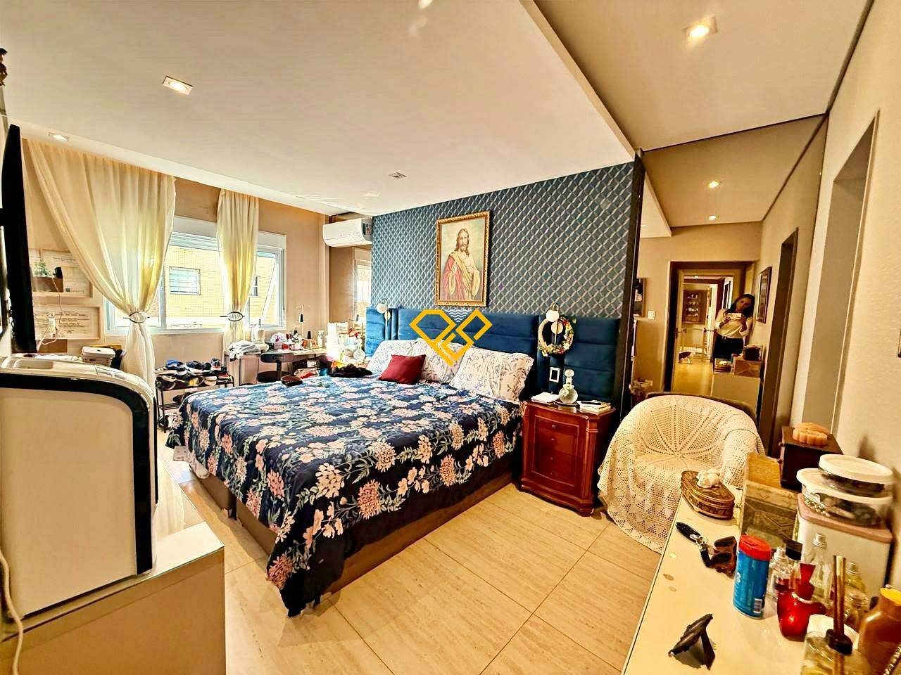 Apartamento à venda no Ponta da Praia: Dormitório 1 - suíte