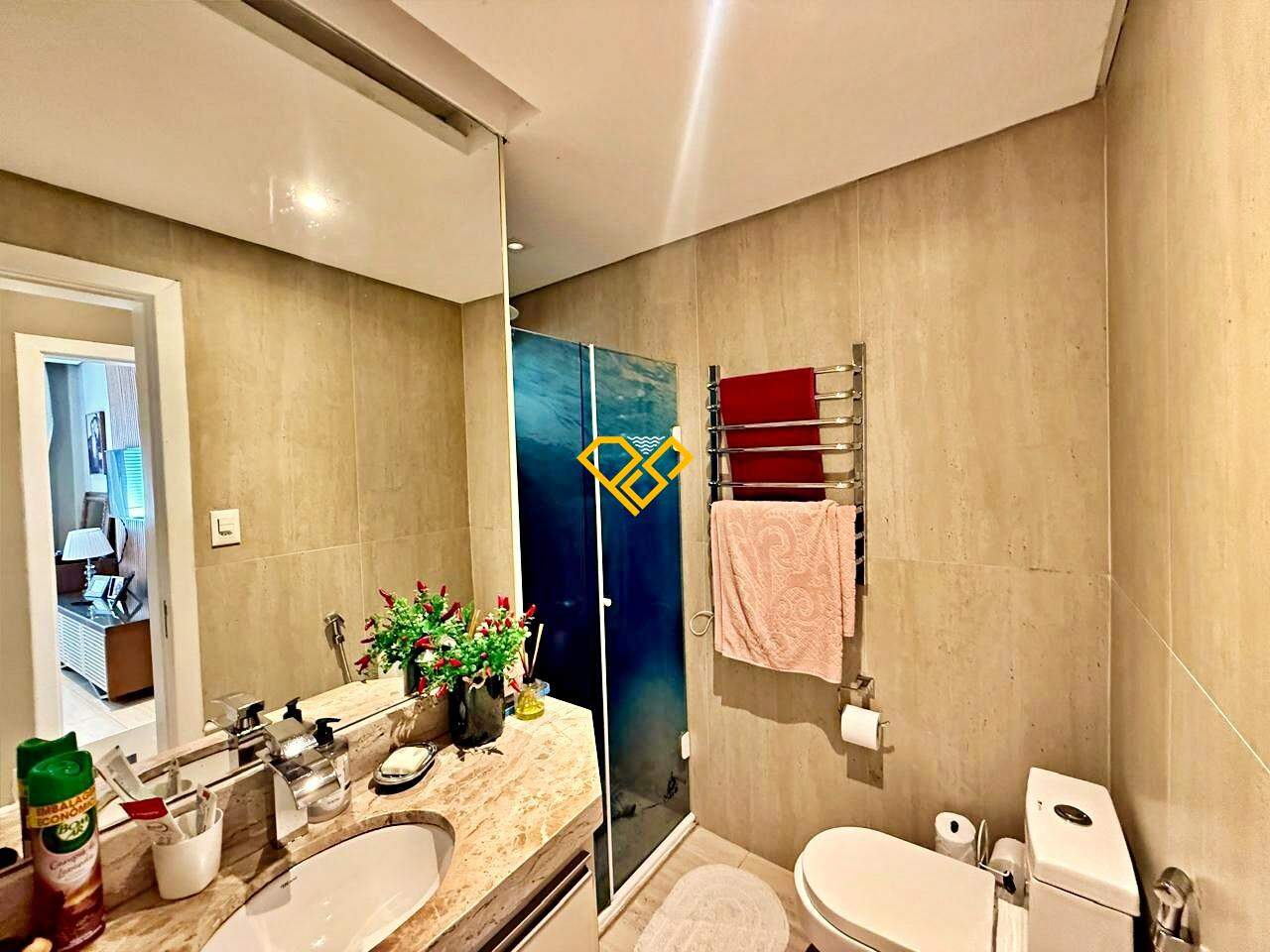 Apartamento à venda no Ponta da Praia: Wc social