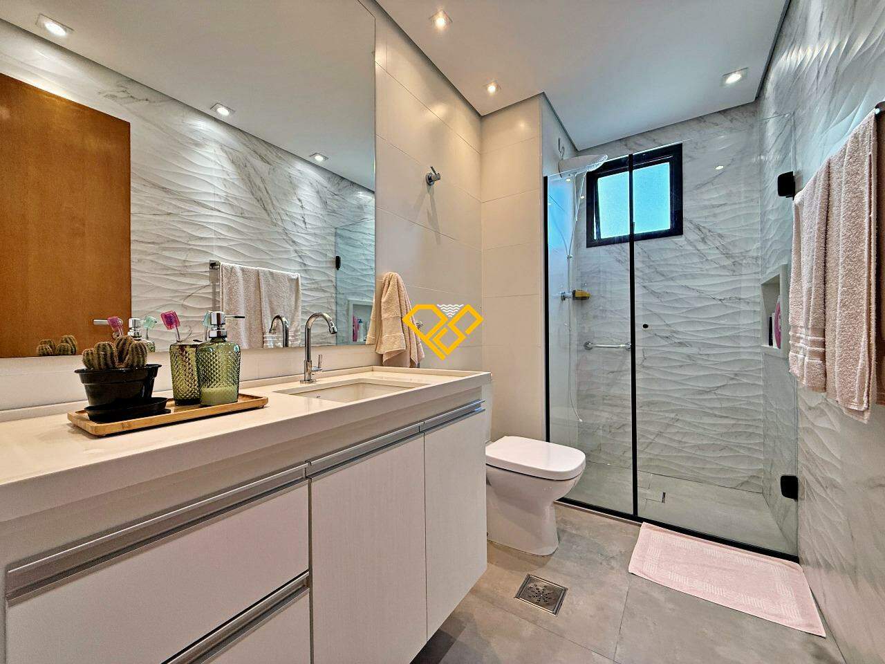Apartamento à venda no Embaré: Wc suíte