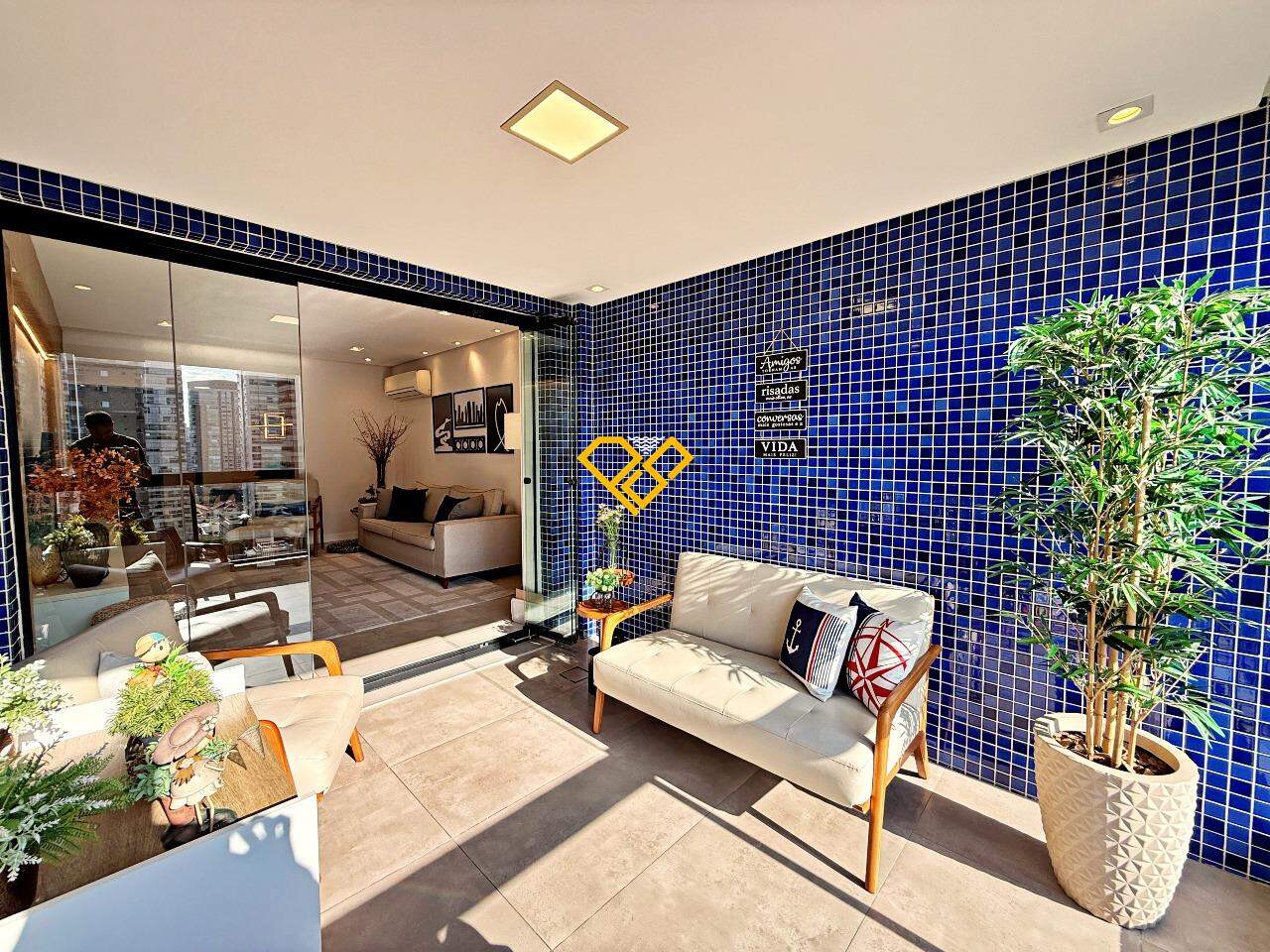 Apartamento à venda no Embaré: Varanda