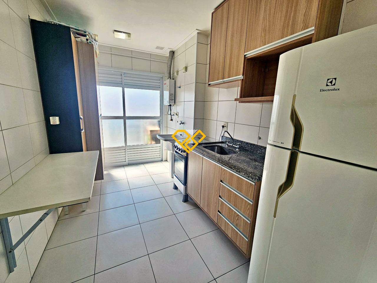 Apartamento à venda no Ponta da Praia: Cozinha