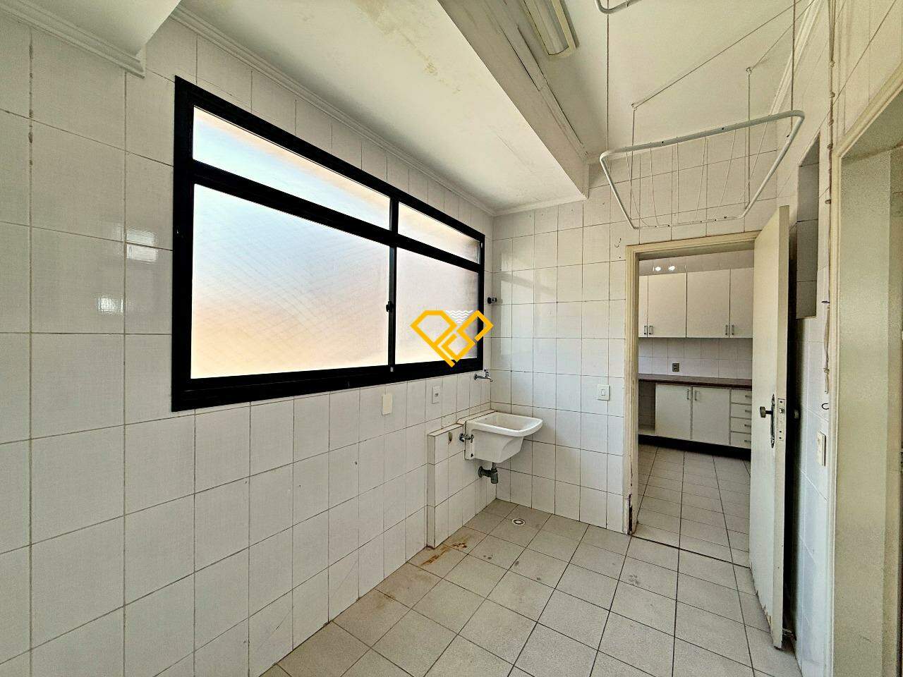 Apartamento à venda no Gonzaga: Área de serviço