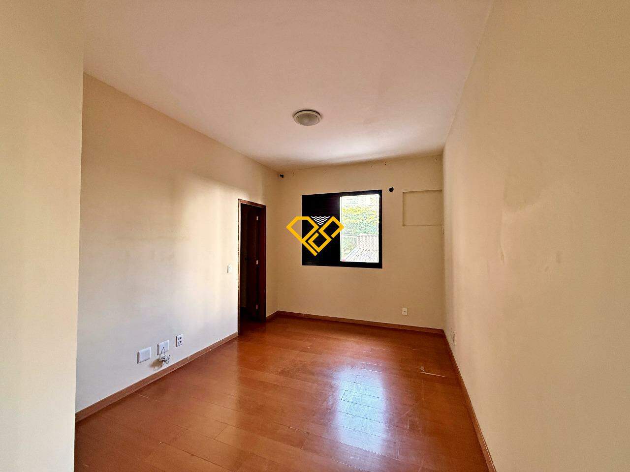 Apartamento à venda no Gonzaga: Dormitório 1 - suíte