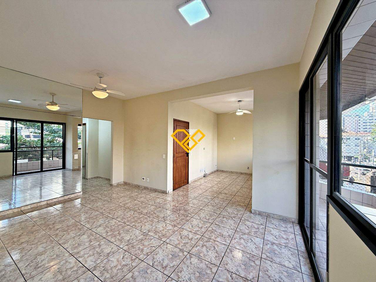 Apartamento à venda no Gonzaga: Sala