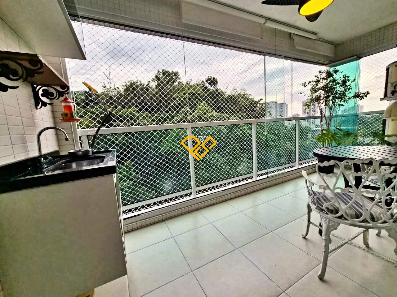 Apartamento à venda no José Menino: Varanda