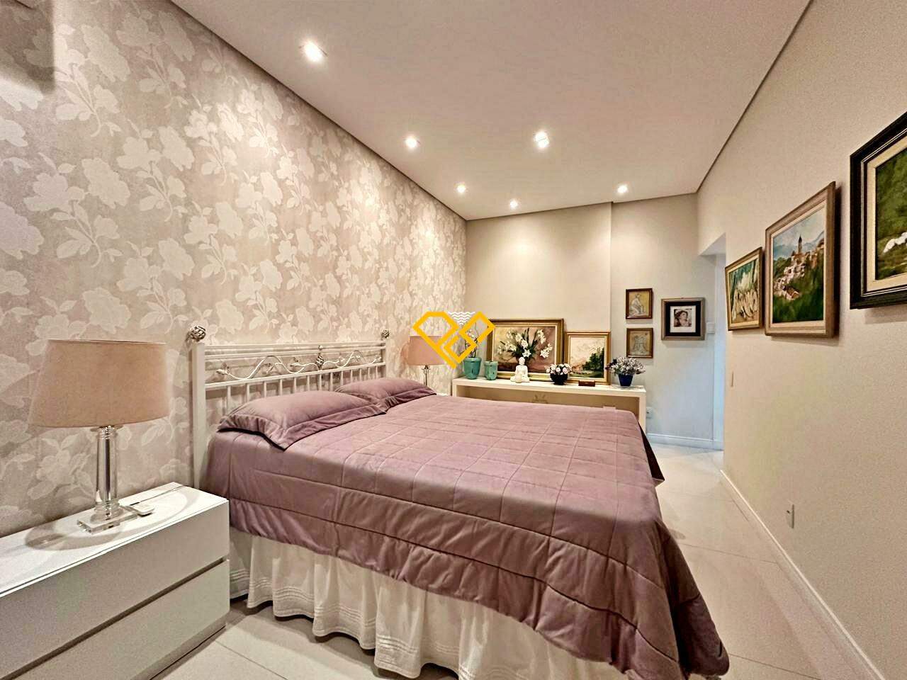 Apartamento à venda no Boqueirão: Dormitório 1 - suíte