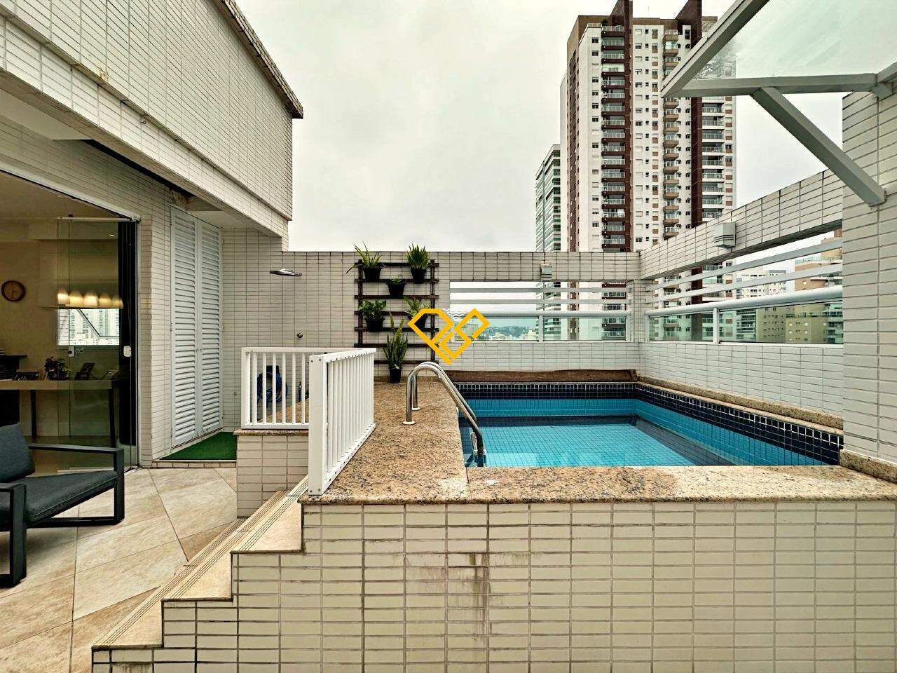 Cobertura à venda no Pompéia: Piscina