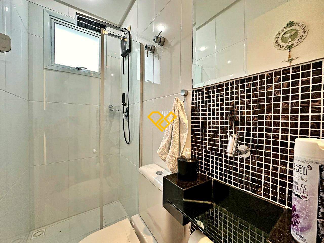 Cobertura à venda no Pompéia: Wc da piscina