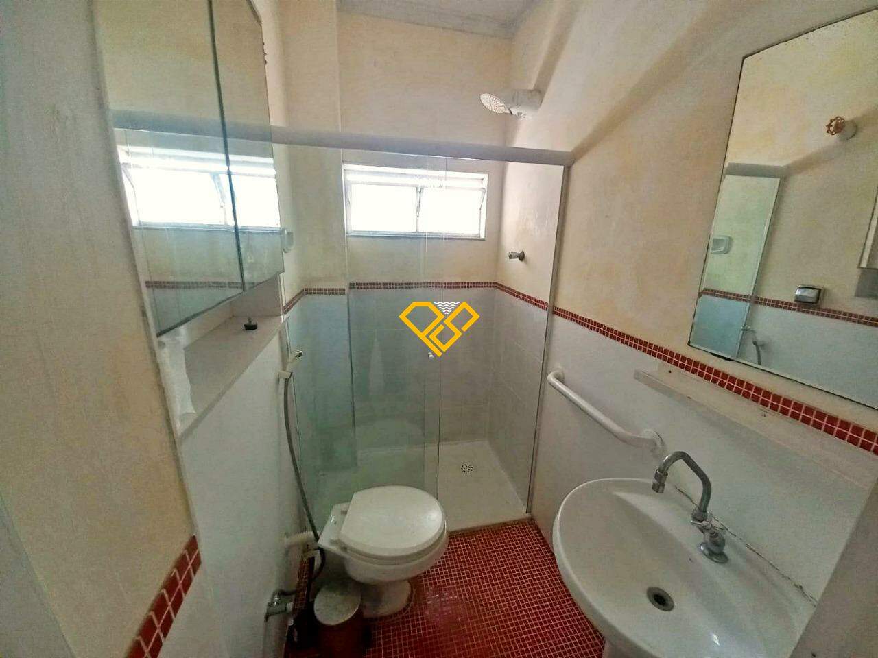 Apartamento para aluguel no Boqueirão: Wc social