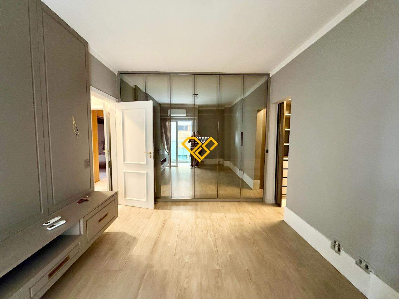 Apartamento à venda no Boqueirão: Dormitório 1 - suíte