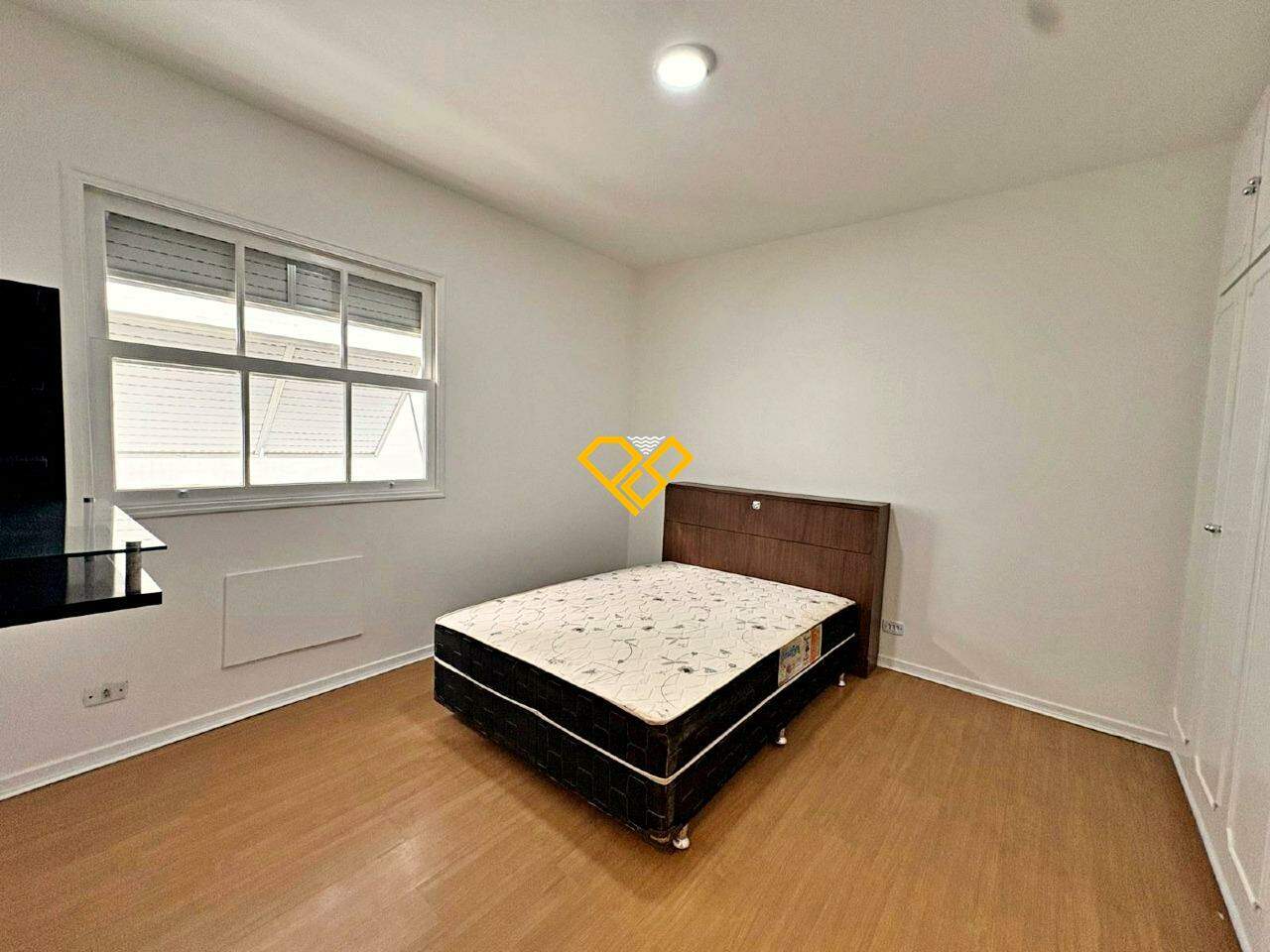 Apartamento para aluguel no Pompéia: Dormitório 1- suíte