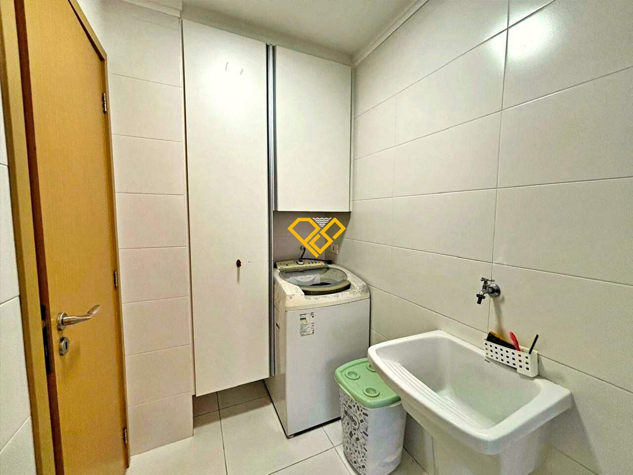 Apartamento à venda no Gonzaga: Área de serviço