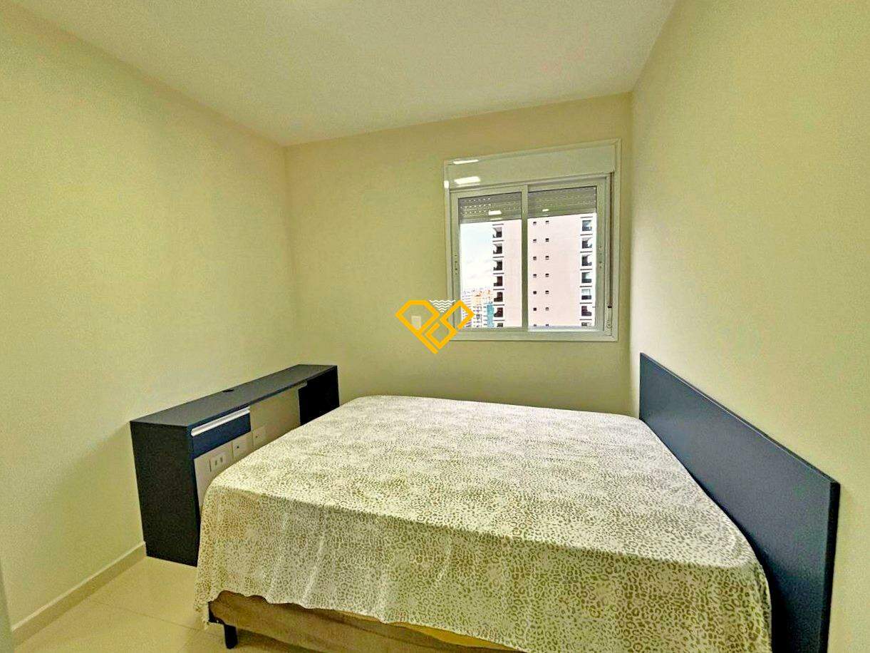 Apartamento à venda no Gonzaga: Dormitório 3 - suíte americana