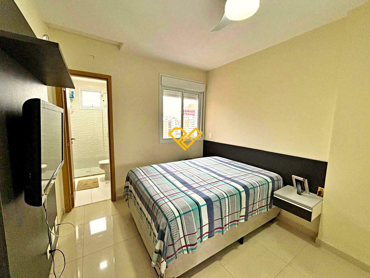Apartamento à venda no Gonzaga: Dormitório 1 - suíte