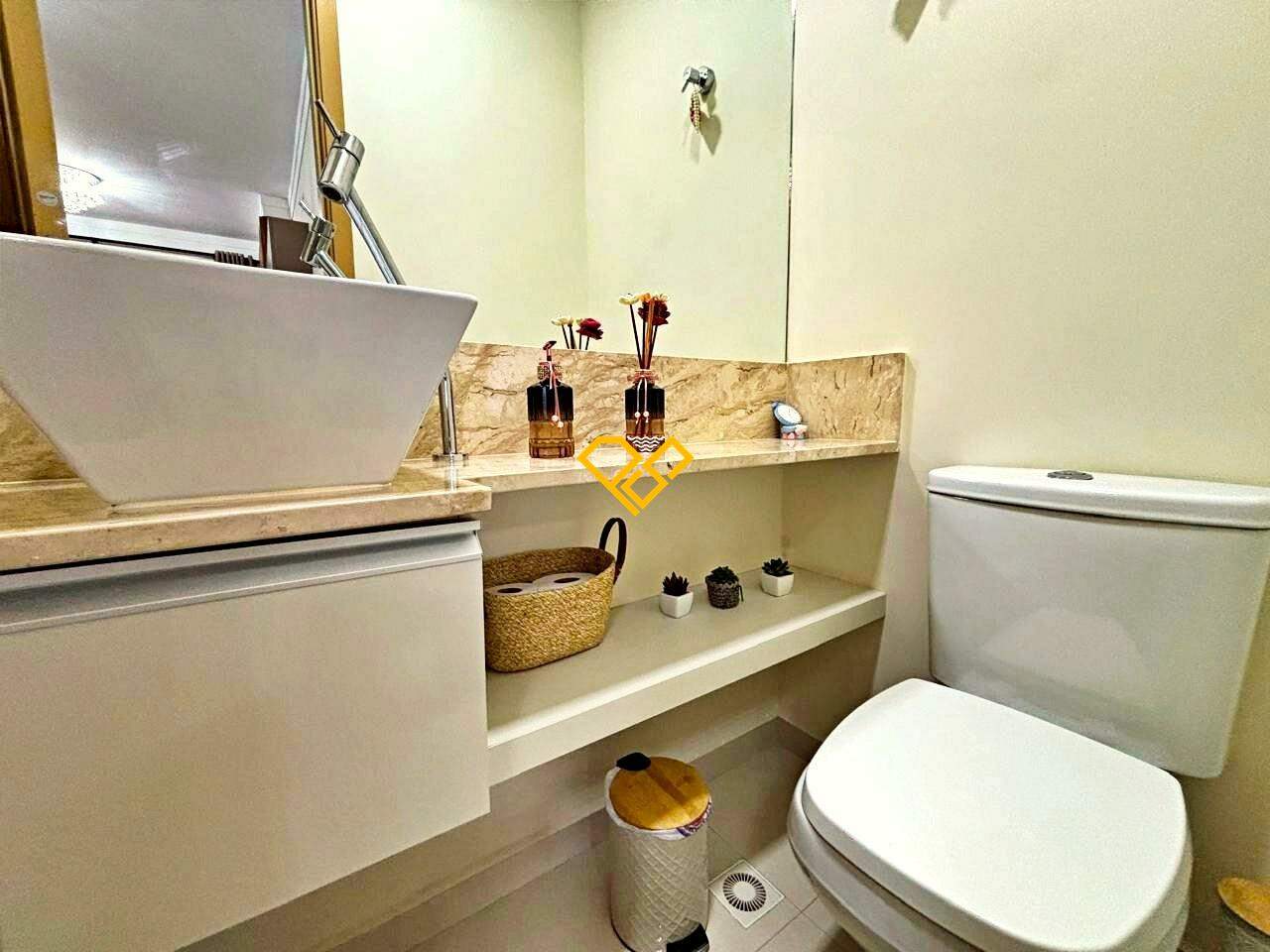 Apartamento à venda no Gonzaga: Lavabo