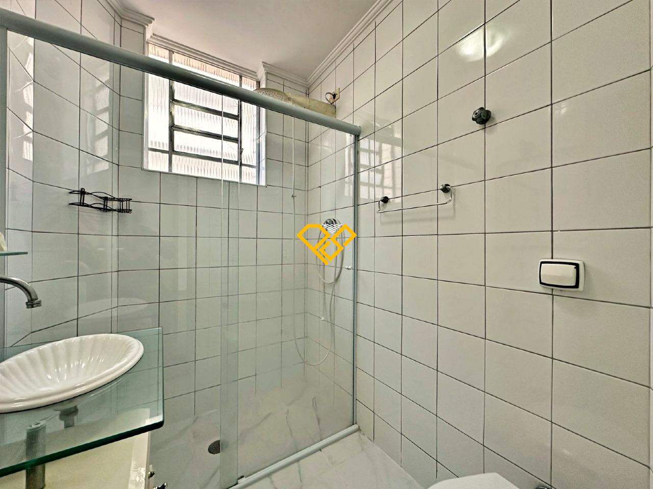 Apartamento à venda no Ponta da Praia: Wc social