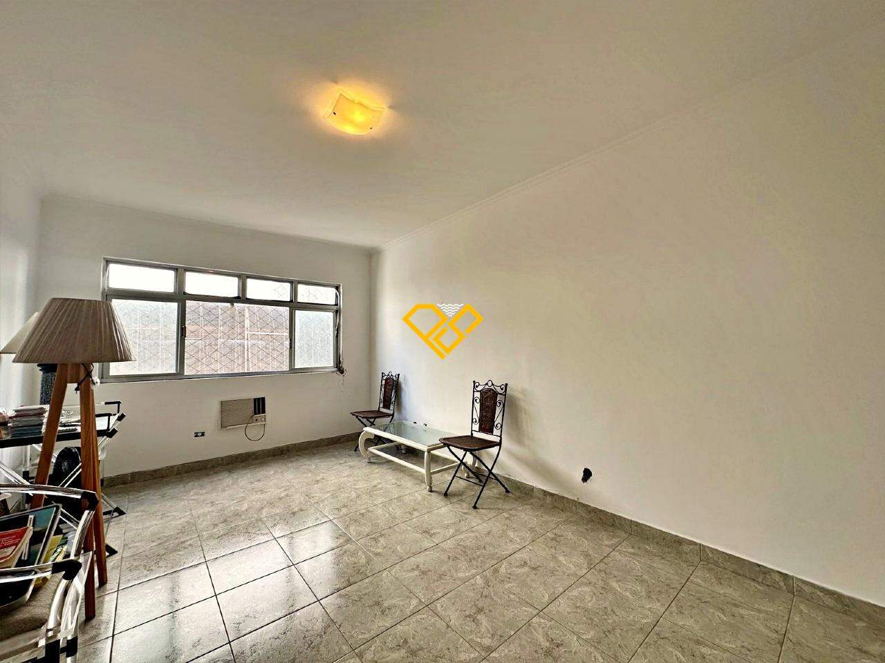 Apartamento à venda no Ponta da Praia: Sala
