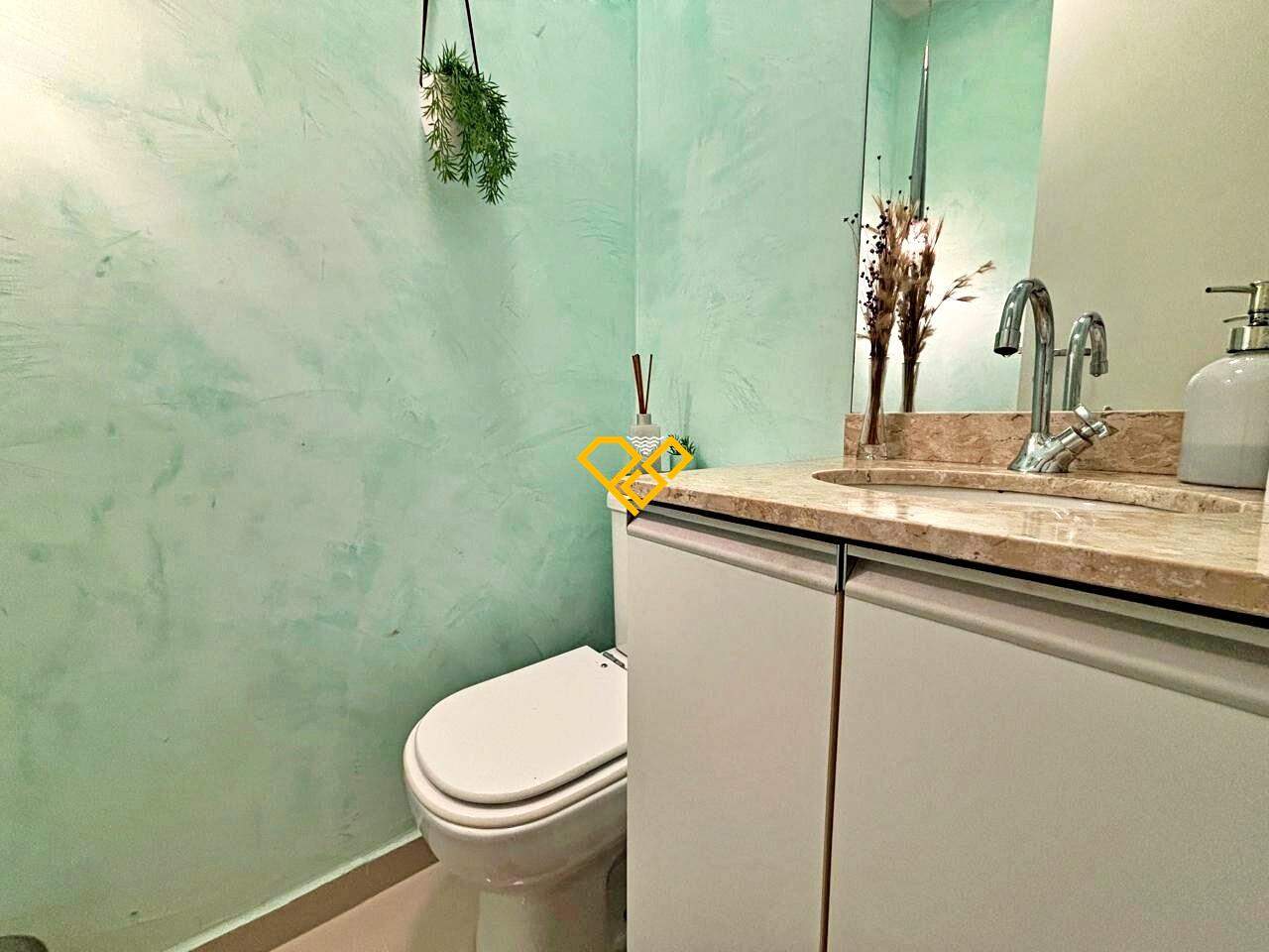 Apartamento à venda no Ponta da Praia: Lavabo