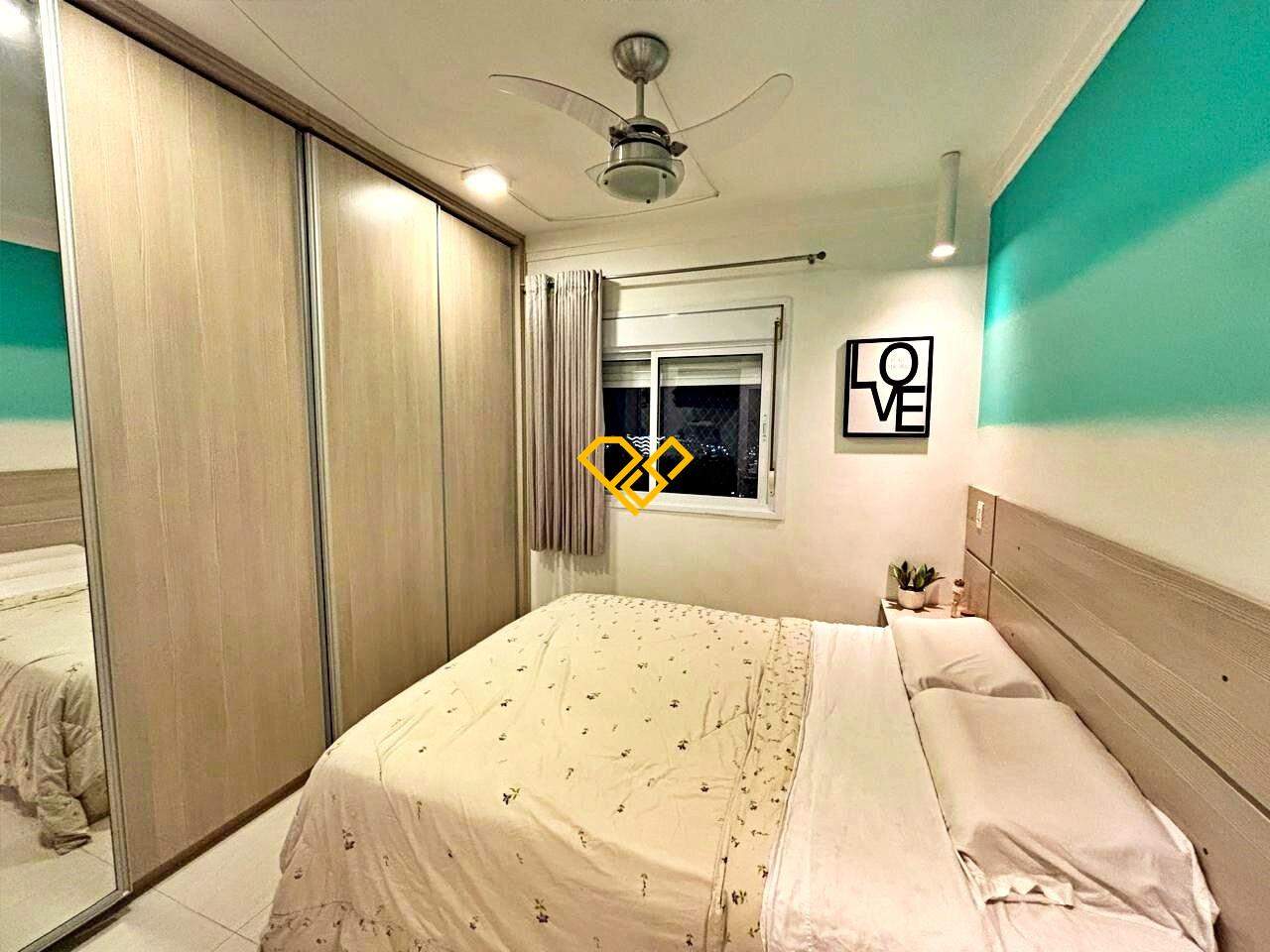 Apartamento à venda no Ponta da Praia: Dormitório 1 - suíte