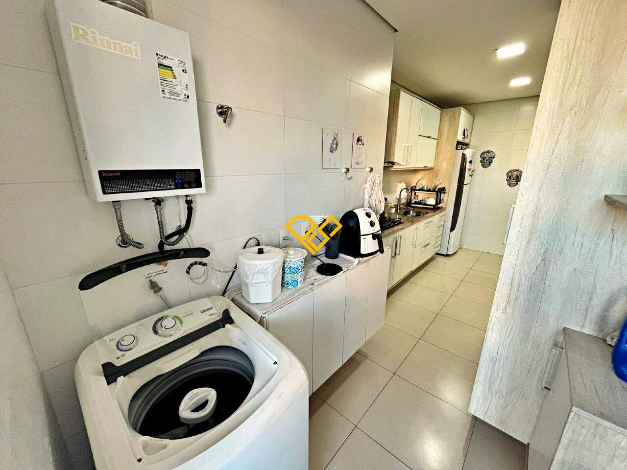 Apartamento à venda no Marapé: Área de serviço