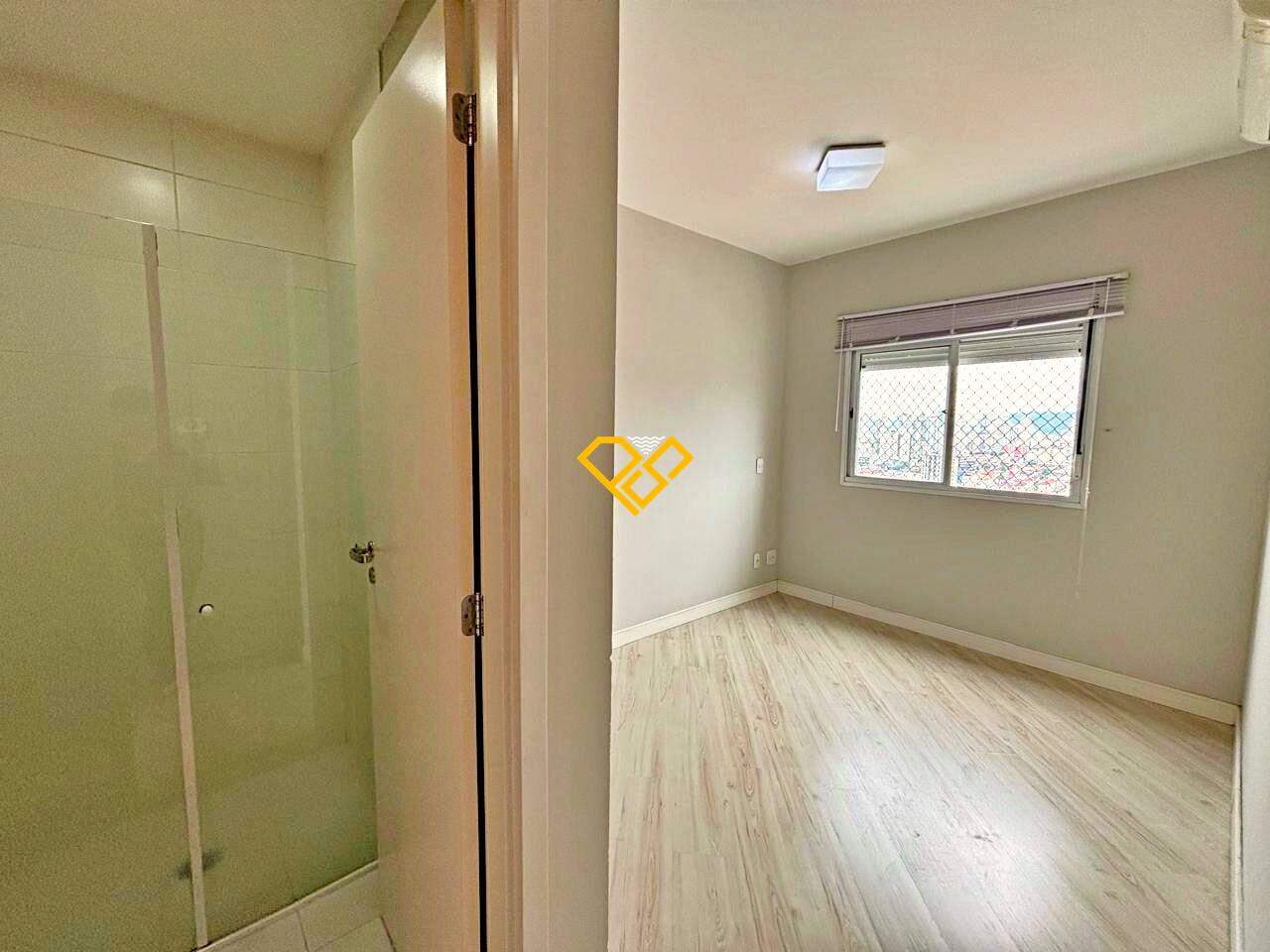 Apartamento à venda no Macuco: Dormitório 1 - suíte