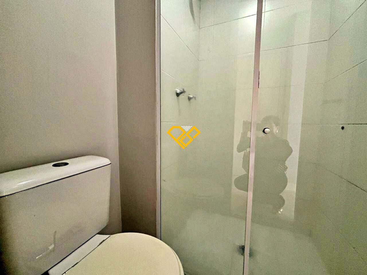 Apartamento à venda no Macuco: Wc suíte