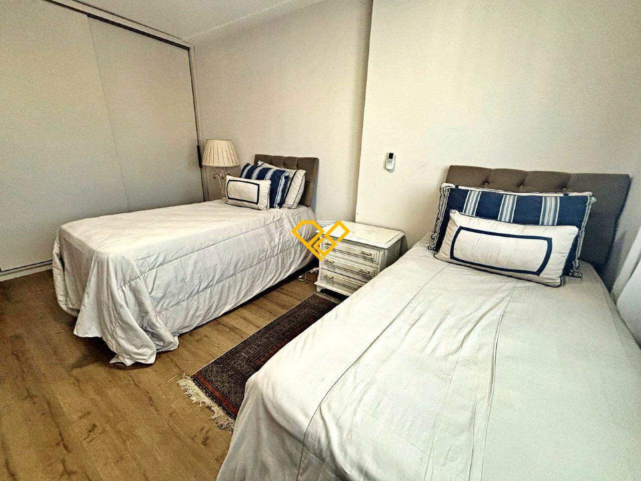 Apartamento à venda no Ponta da Praia: Suíte 2