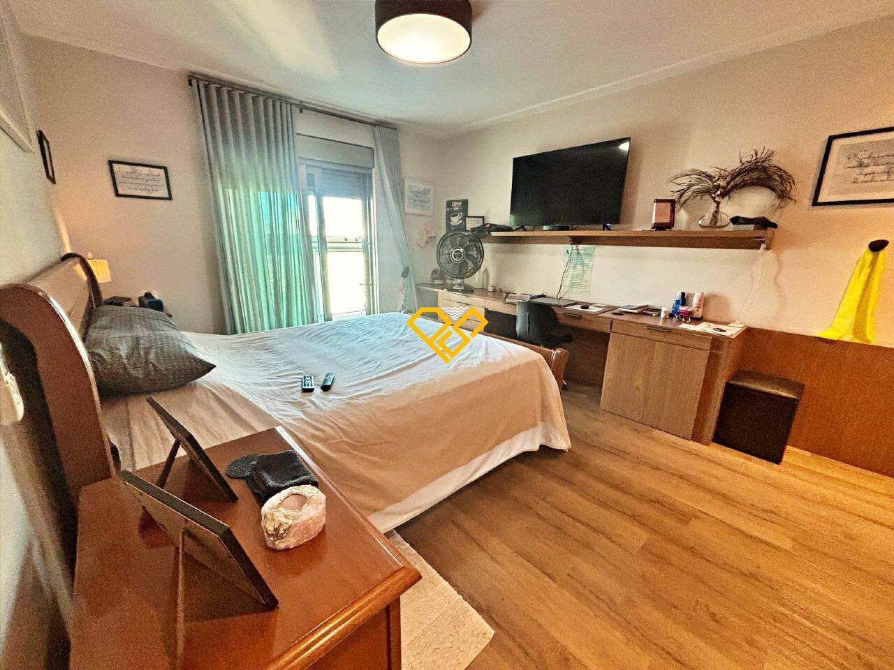 Apartamento à venda no Ponta da Praia: Suíte 3